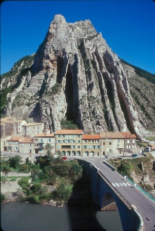 Le rocher de la Baume à Sisteron